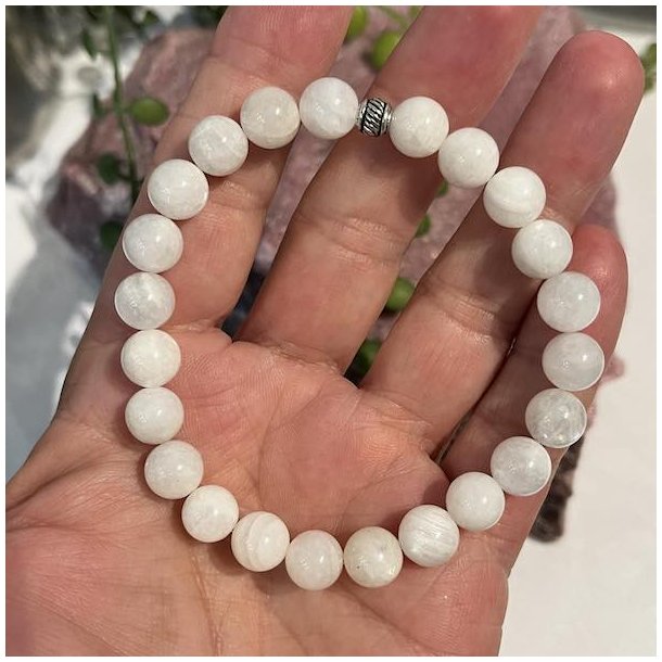 Krystal armb�nd | Regnbue m�nesten | 10 mm. stenperler | M�l 16 - 19 cm