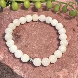 Krystal armb�nd | Regnbue m�nesten | 10 mm. stenperler | M�l 16 - 19 cm