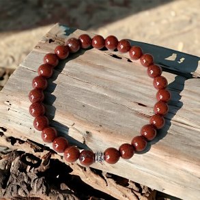 Krystal armbnd i rd jaspis m. 6 mm perler | Ml 16 - 17 cm