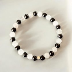Krystal armb�nd til beskyttelse | 6 og 7 mm stenperler | M�l 16 - 17 cm