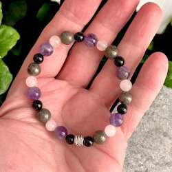 Krystalarmbnd for lykke, velstand og beskyttelse med 6, 7 og 8 mm stenperler, Ml 16 - 17 cm