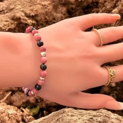 Sjlens Genfdsel  Krystalarmbnd med rhodonit &amp; glaukophan, 16-18 cm