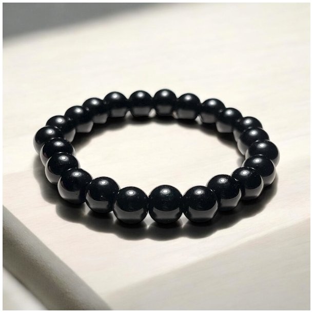 Krystal armbnd til brn i sort onyx med 8 mm stenperler,  Ml 14 - 15 cm
