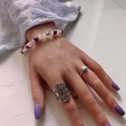 Krystal armb�nd mod stress og angst med smuk charm | 6-7 mm stenperler | m�l imellem 17 - 19 cm