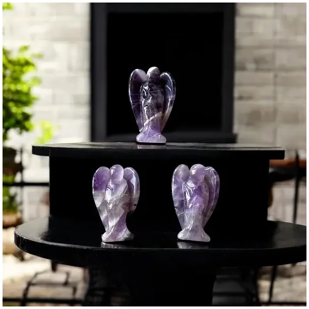 Bndametyst krystalengel  4 cm sttte til indre ro, spirituel klarhed og energimssig balance.