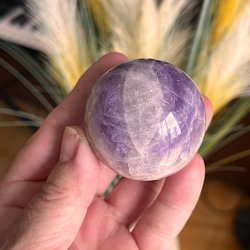 Bndametyst kugler 4,65,6 cm  smukke poleret kugler med unikke mnstre