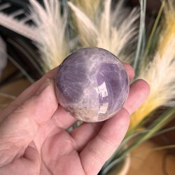 Bndametyst kugler 4,65,6 cm  smukke poleret kugler med unikke mnstre