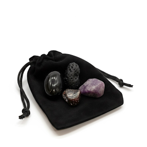 Stjerneskiftets Portal - krystalst med tektit, rgkvarts, rd granat og lepidolit