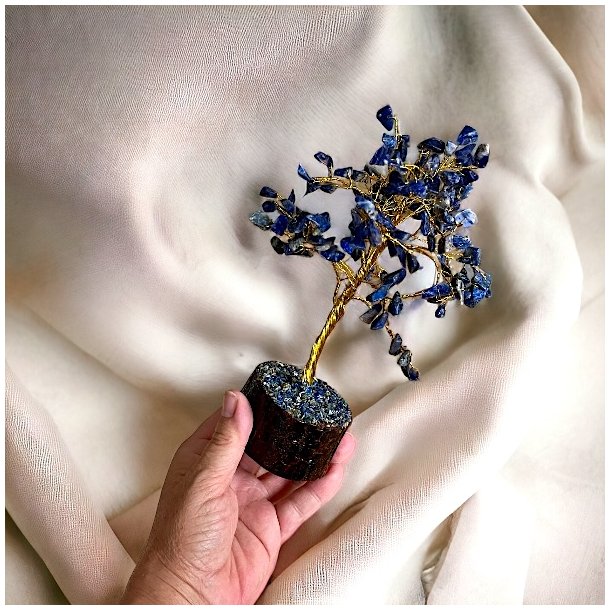 Krystaltr i sodalit p base af neemtr | Ml ca. 18-19 cm udslet