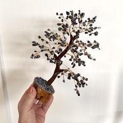 Krystaltr i Sodalit p base af neemtr | Ml ca. 24 cm udslet