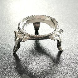 Kuglestander i metal - slvfarvet