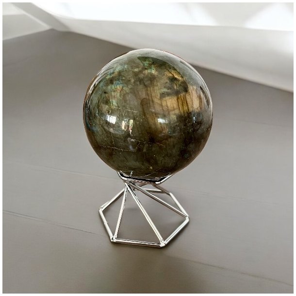 Kuglestandere i s�lvfarvet metal, M�l 5,5 x 4,2 cm