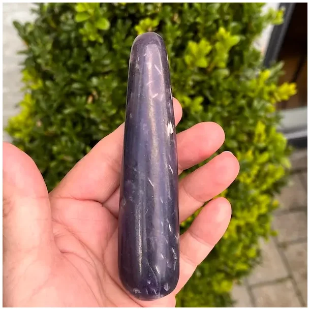 Lepidolit healerstav 11,7 cm  kraftfuld massagestav til ro, healing og indre balance