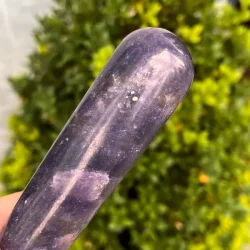 Lepidolit healerstav 13,1 cm  kraftfuld massagestav til ro, healing og indre balance