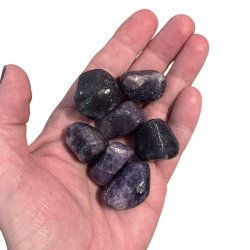 Lepidolit | lommesten | Ml  2 - 3 cm