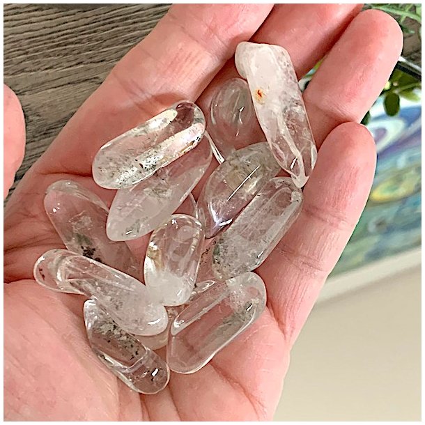 Bjergkrystal med Lodolit,  Ml 2,5 - 3 cm