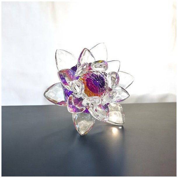 Feng Shui lotusblomst 8,5 cm med glasprismer � skab harmoni, lys og spirituel balance