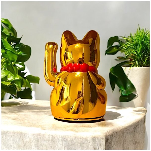 Guldfarvet Lucky Cat 13 cm  Symbol p held, lykke og mystik