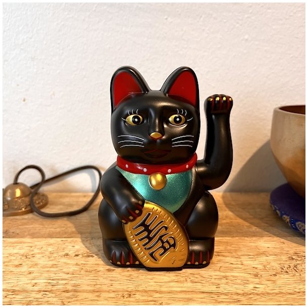 Sort Lucky Cat 13 cm � Symbol p� Held, lykke, Mystik og Beskyttelse