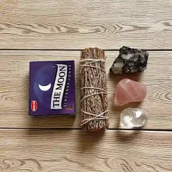 M�nemagiens Rituals�t � Smudging, Krystaller og M�neenergi