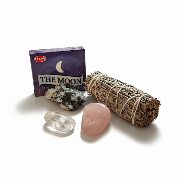 M�nemagiens Rituals�t � Smudging, Krystaller og M�neenergi
