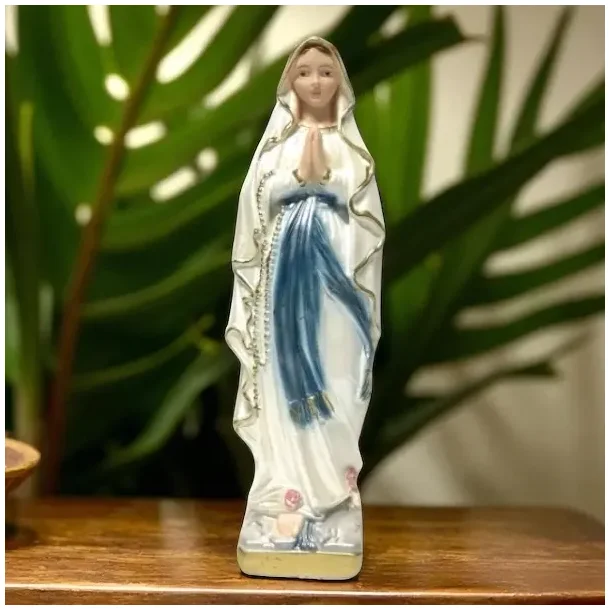 Str�lende Madonna figur med perlemorssk�r, 20 cm � Lourdes-inspireret og h�ndmalet