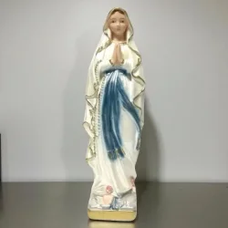 Str�lende Madonna figur med perlemorssk�r, 20 cm � Lourdes-inspireret og h�ndmalet