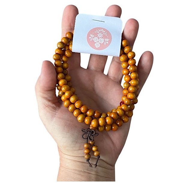 Malakde i gyldenbrun rosentr  108 perler, lngde 2 x 35 cm