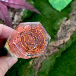 Super smukke obelisk/trne orgonit m. 7 chakra sten - 12 cm