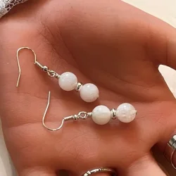 Hndlavede forslvede reringe med regnbue mnesten  nikkelfri og unik elegance