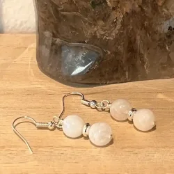 Hndlavede forslvede reringe med regnbue mnesten  nikkelfri og unik elegance