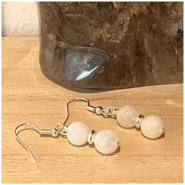 Hndlavede forslvede reringe med regnbue mnesten  nikkelfri og unik elegance