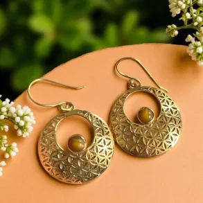 Nikkelfri reringe i Boheme Stil med Tigerje  Unikt Design og Naturlig Sknhed