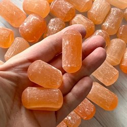 Orange selenit kuber ca. 3 cm � til healing og energirensning!