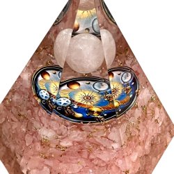 Stor Hexagonal Rosenkvarts Orgonit Pyramide  Harmoni, Beskyttelse og Energetisk Balancering