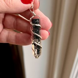 Orgonit Spiral Vedhng 4,5 cm med Shungit