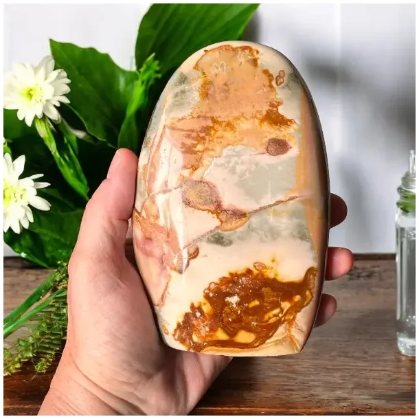 Unika Polykrom jaspis freeform 632 g med smukke farvespil og blde former til ro og balance