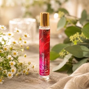 R�ve Vanill� Eau de Parfum 30 ml med naturlig botanisk baggrund og blomster &ndash; varm fransk parfume med vanilje, blomster og sensuelle noter.