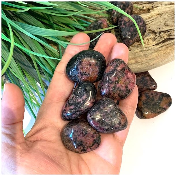 Rhodonit | lommesten | Ml 3 - 4 cm