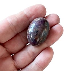 Smukke Rde Rubin Lommesten  3 - 3,5 cm, Perfekt til Energi og Beskyttelse