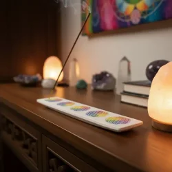 R�gelsesholder i sandsten med flower of life-design - perfekt til r�gelsespinde!