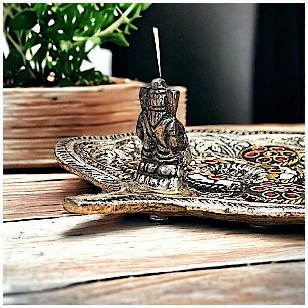 Ganesha Metal Rgelsesholder