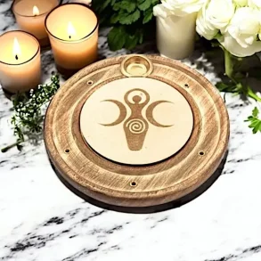 R�gelsesholder i tr� med Gudinde, Halvm�ner og Spirituel Symbolik