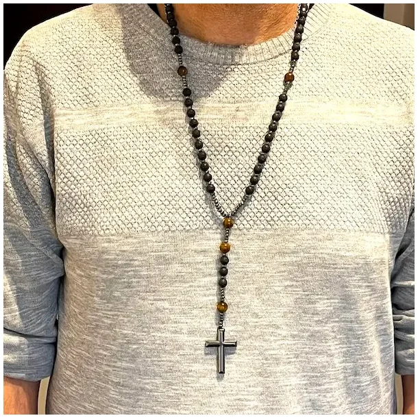 Rosenkranskde med Lavasten, Tigerje, Hmatitperler og Hmatitkors | Totallngde 70 cm