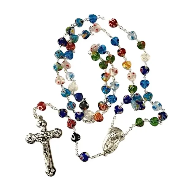 Rosenkranskde med hjerteperler i Muranoglas  55 perler, 54 cm lang