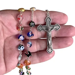 H�ndlavet Rosenkransk�de med hjerteperler i Muranoglas � 55 perler, 54 cm lang