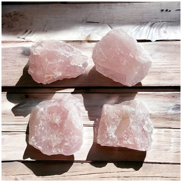 Rosenkvarts | r | Vgt ca. 400 - 450 gram