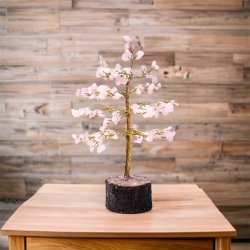 Krystaltr i Rosenkvarts p base af neemtr | Ml ca. 18 -19 cm udslet