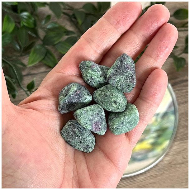 Rubin zoisit | rpoleret | Ml 2-3 cm | 50 gr. i ps.