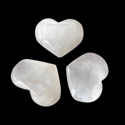 Polerede Selenit Hjerter ca. 6,5 x 6 cm